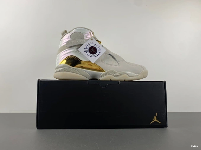 Bmlin 8 Jordan Champagne 832821-030 Retro 0819